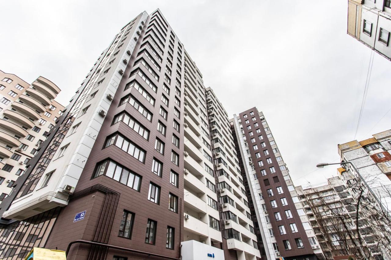 Sky House Premium Apartment In City Center Chişinău Esterno foto